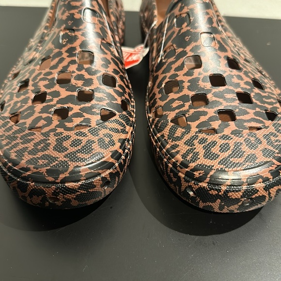 NIB Vans Slip-On Trek Shoes - Picture 8 of 8